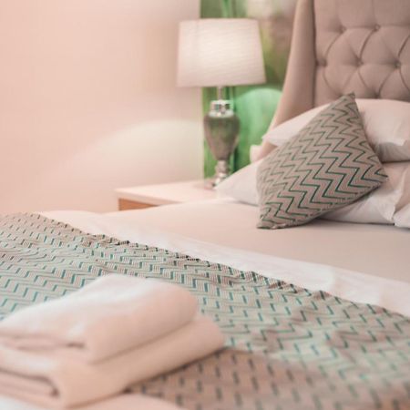 Barka B'N'B - Elegant Seaview Rooms Herceg Novi Rom bilde